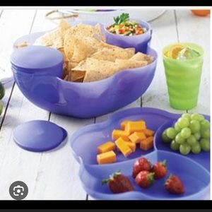 Tupperware Chip & Dip Set